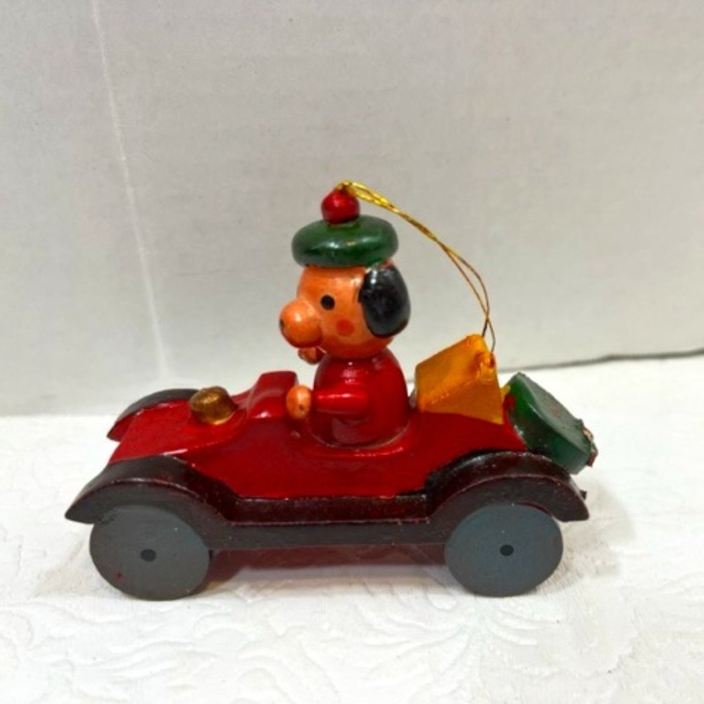 VTG Russ Berrie Wooden Roadster Puppy Dog Christmas Ornament 3.25"x2.5"